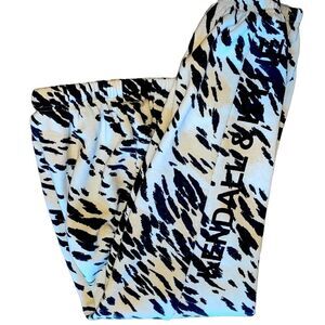 Kendall & Kylie Cheetah Cozy Joggers